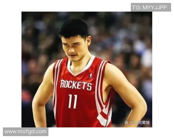 姚明不笑表情背后的故事与情感解读