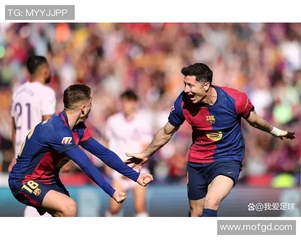 现役足球明星与他们所效力球队的精彩瞬间与成就分析 现役足球明星与他们所效力球队的精彩瞬间与成就分析