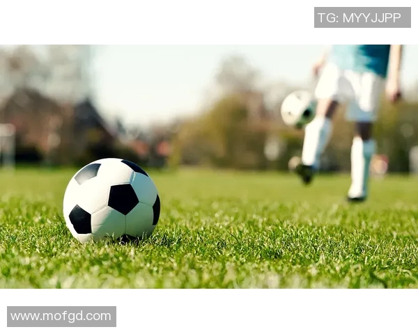 足球明星金庸的传奇人生与成就全景解析 足球明星金庸的传奇人生与成就全景解析