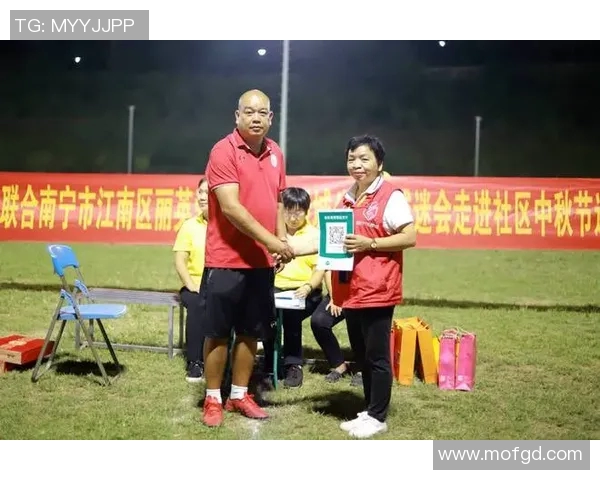 足球明星亲临医院探望病人传递温暖与希望的感人故事 足球明星亲临医院探望病人传递温暖与希望的感人故事